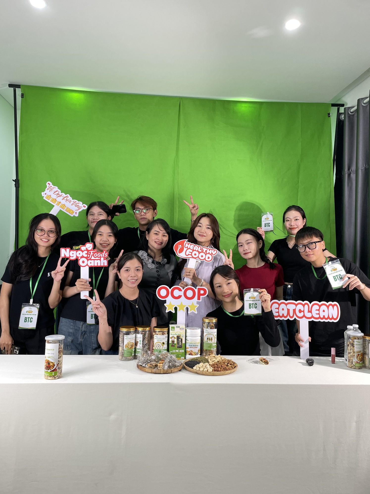 Ăn healthy mà vẫn ngon miệng – bí quyết từ Ngọc Oanh Foods